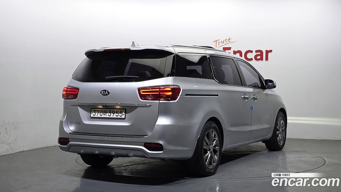 Kia Canival 2019