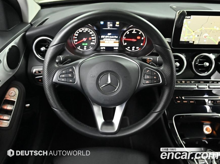 Mercedes-Benz C-Class 2016