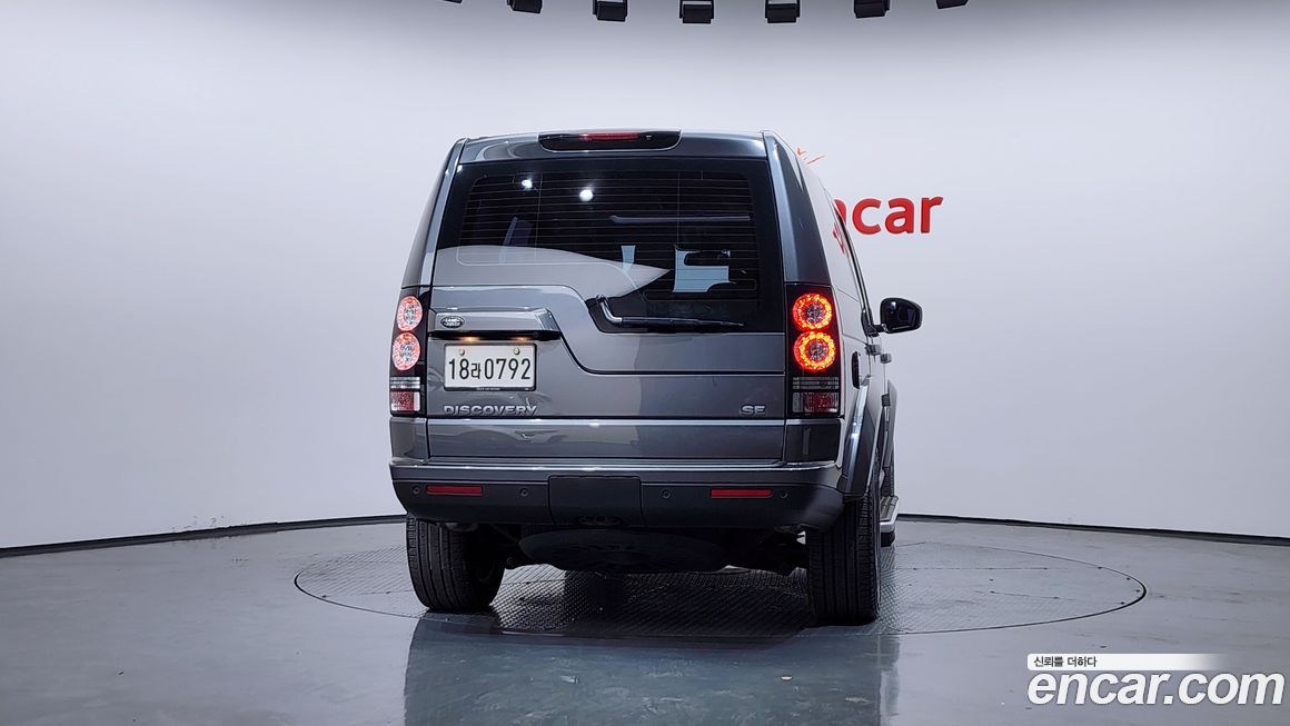 Land Rover Discovery 2016