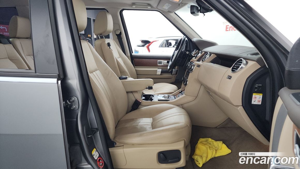 Land Rover Discovery 2016