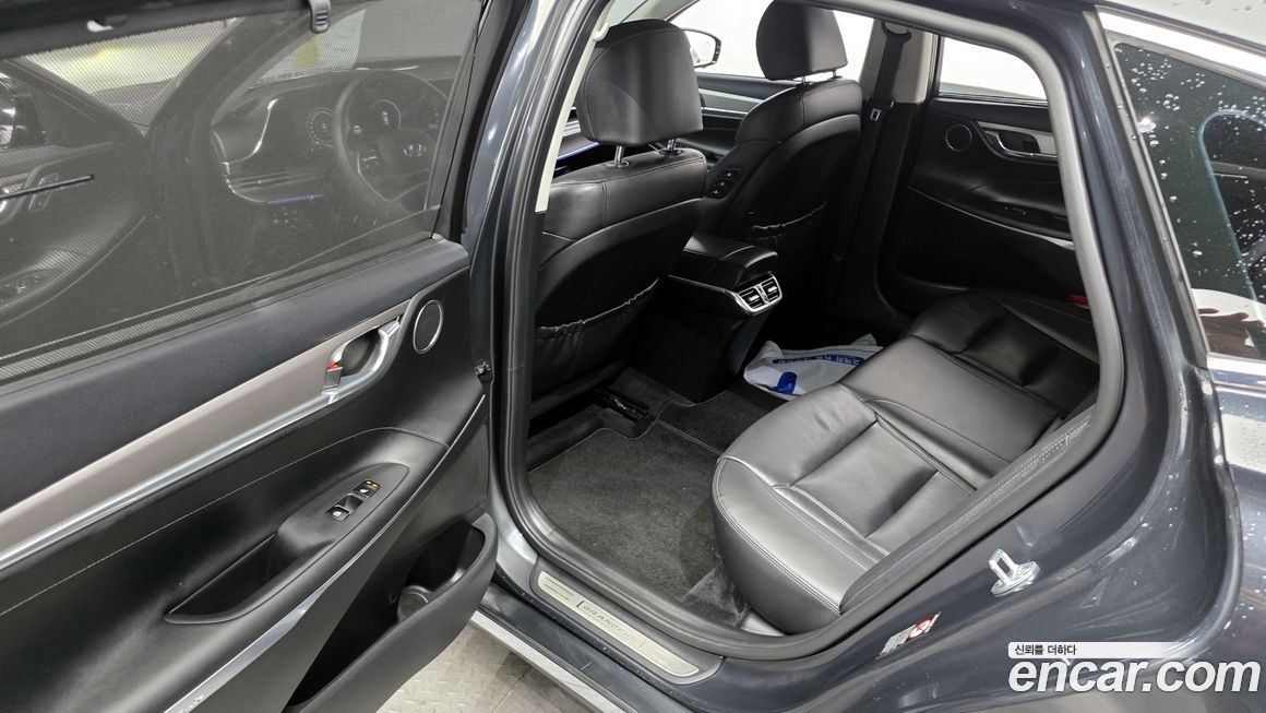 Hyundai Grandeur 2020