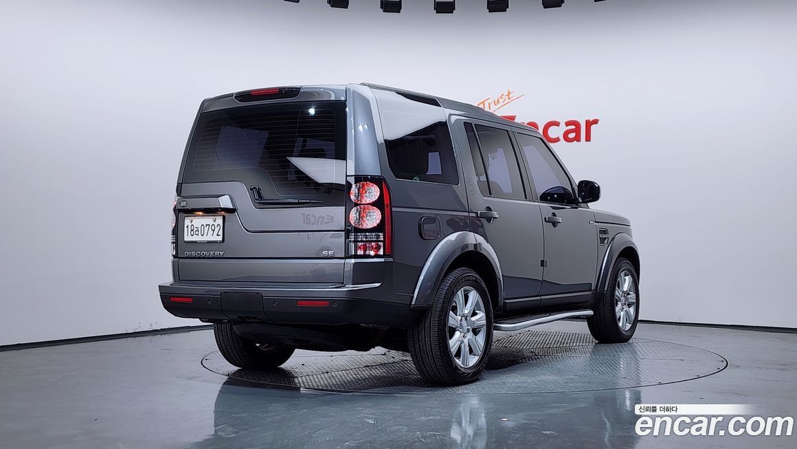 Land Rover Discovery 2016