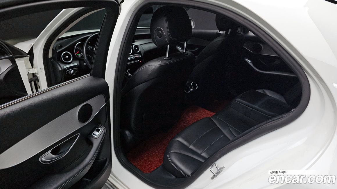 Mercedes-Benz C-Class 2017