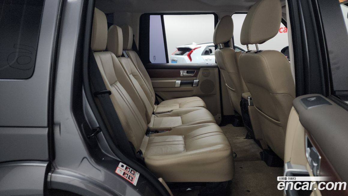 Land Rover Discovery 2016