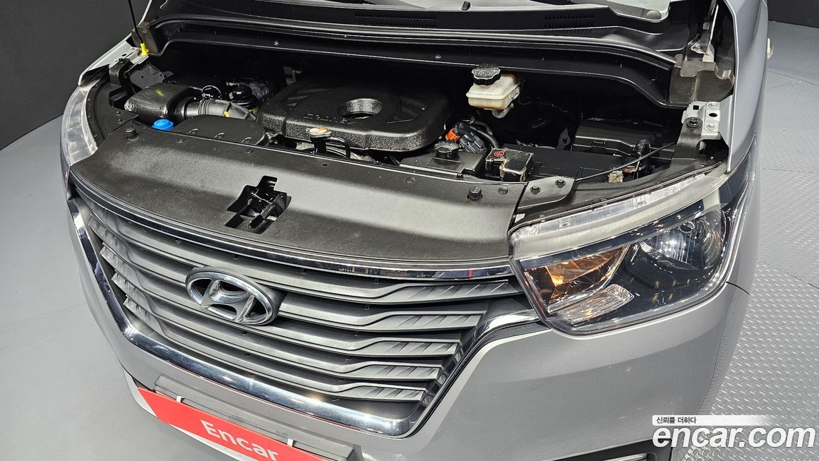 Hyundai Starex 2020