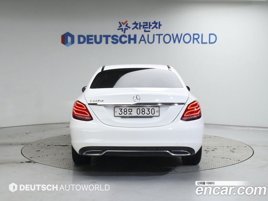 Mercedes-Benz C-Class 2016
