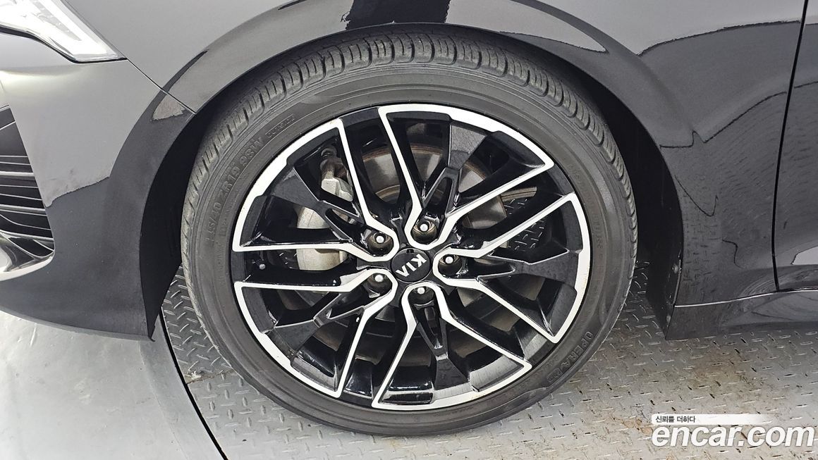 Kia K5 2021