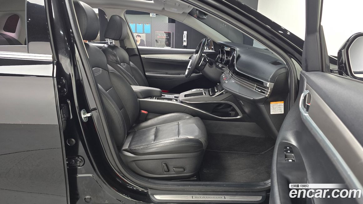 Hyundai Grandeur 2020