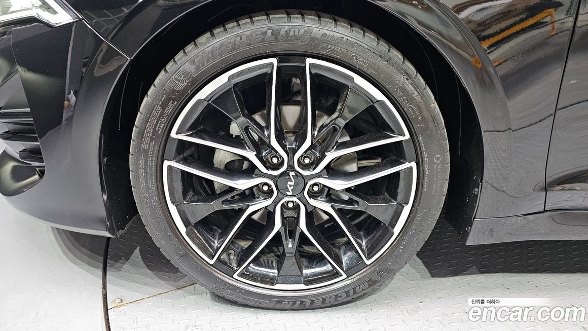Kia K5 2021