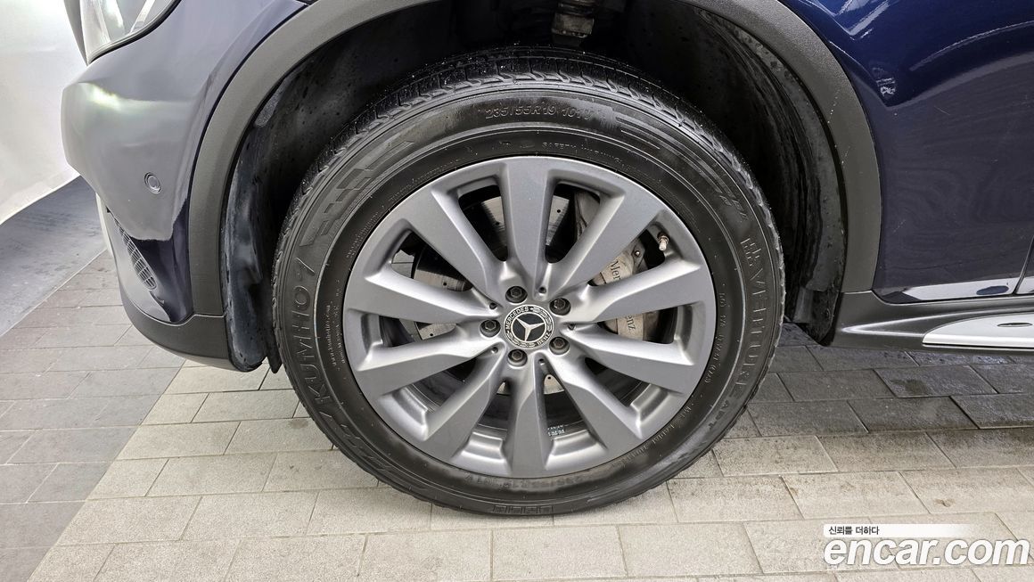 Mercedes-Benz GLC-Class 2018