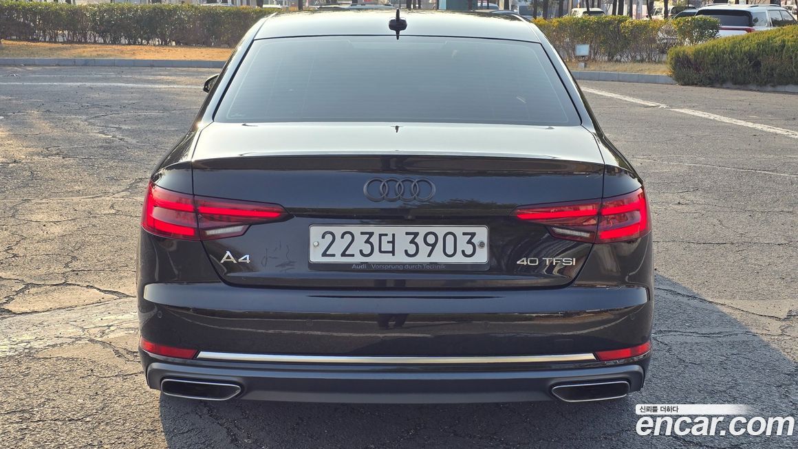 Audi A4 2019