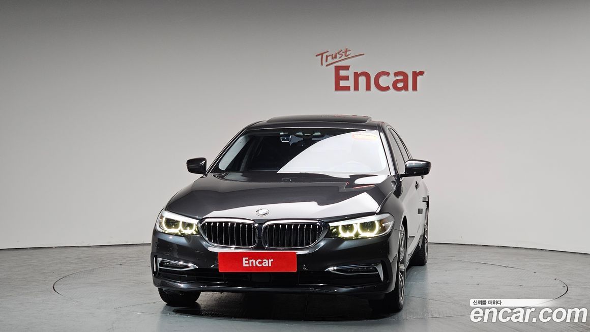 BMW 5-Series 2019