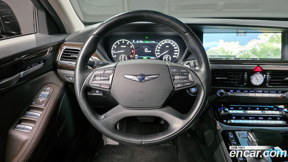 Genesis EQ900 2016