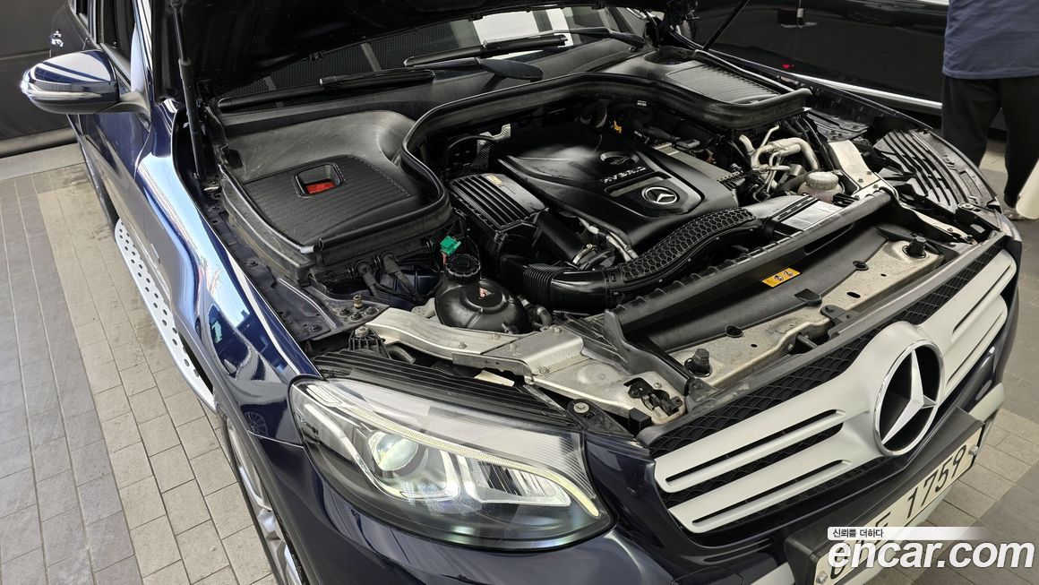 Mercedes-Benz GLC-Class 2018