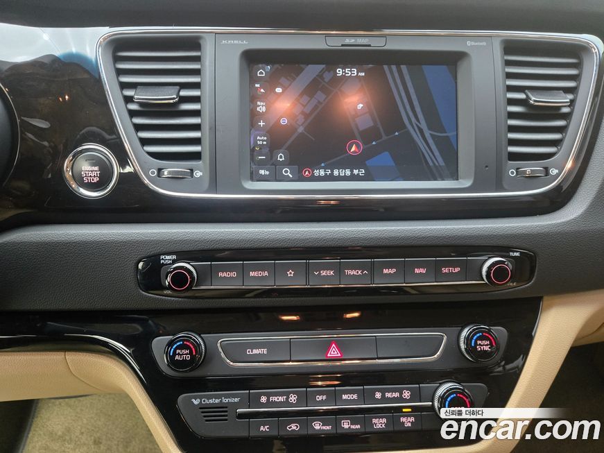 Kia Canival 2019