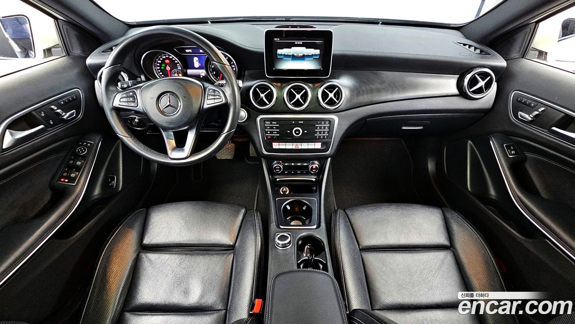 Mercedes-Benz GLA-Class 2018