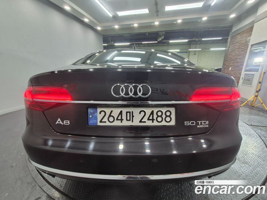 Audi A8 2015