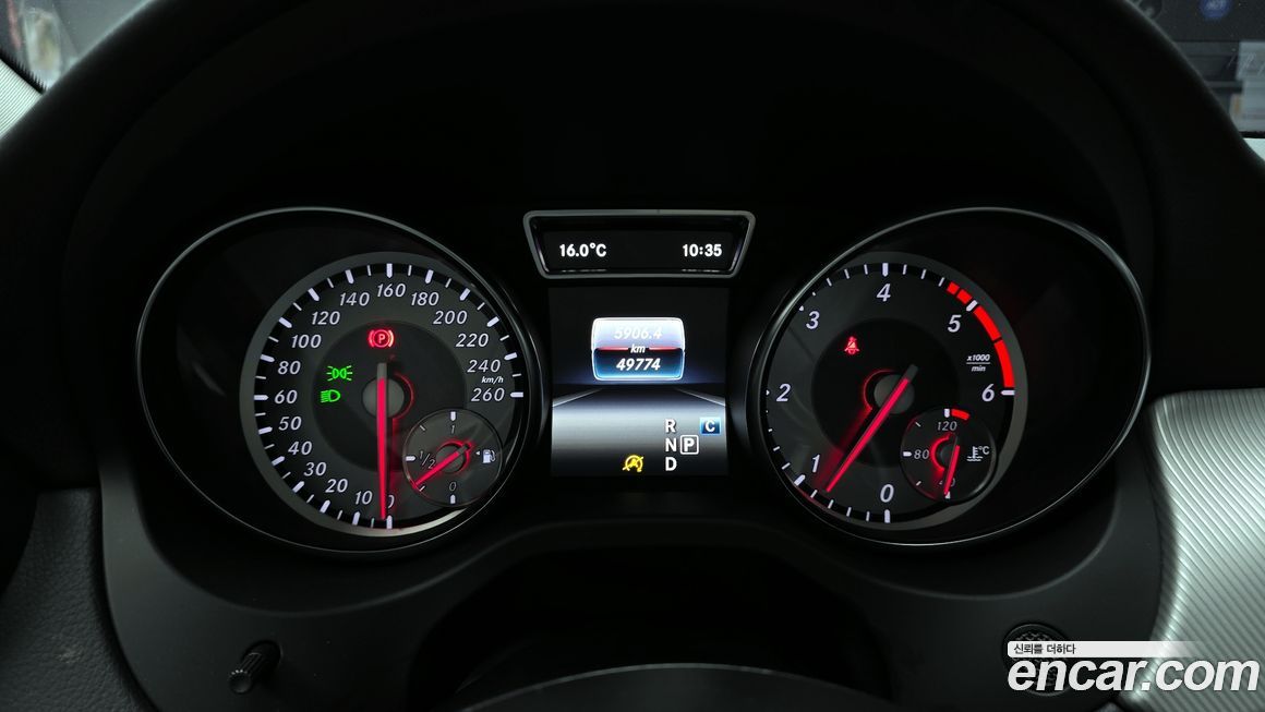 Mercedes-Benz GLA-Class 2017