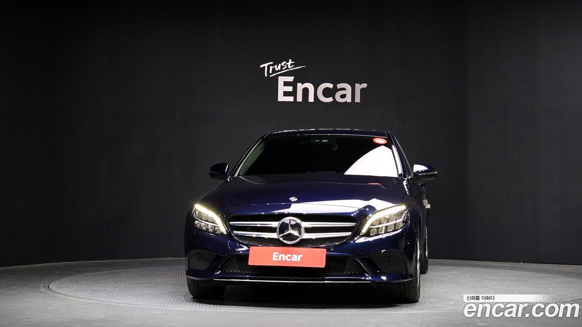 Mercedes-Benz C-Class 2019