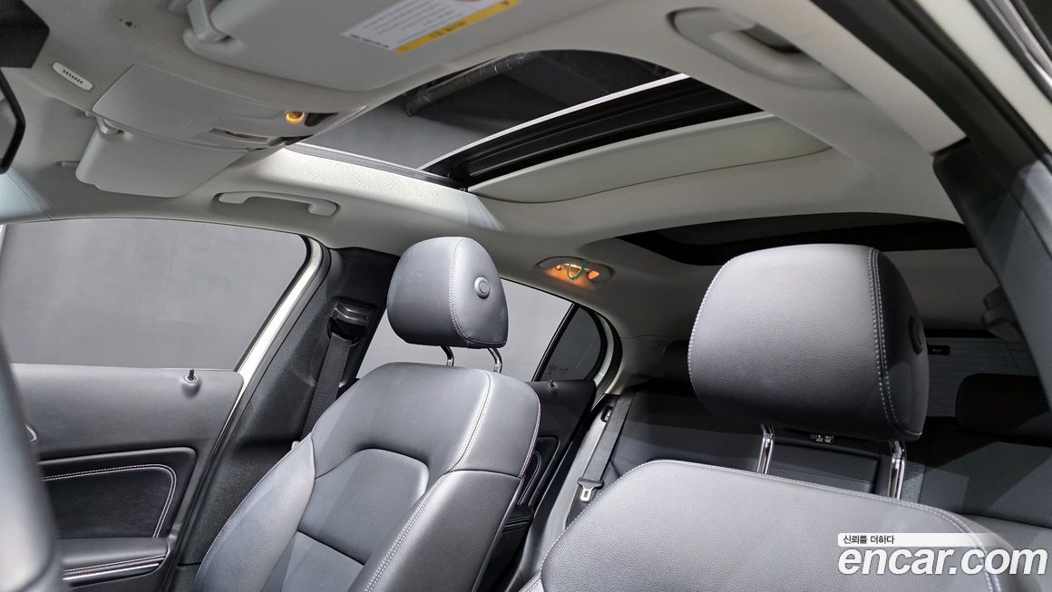 Mercedes-Benz GLA-Class 2017