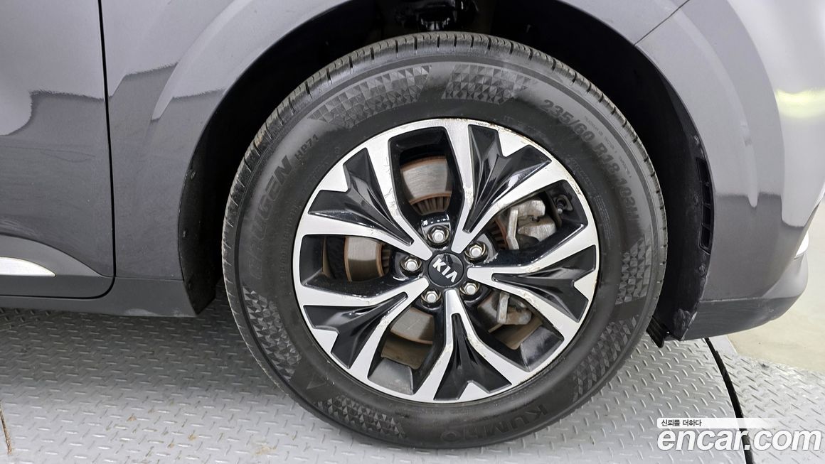Kia Canival 2021