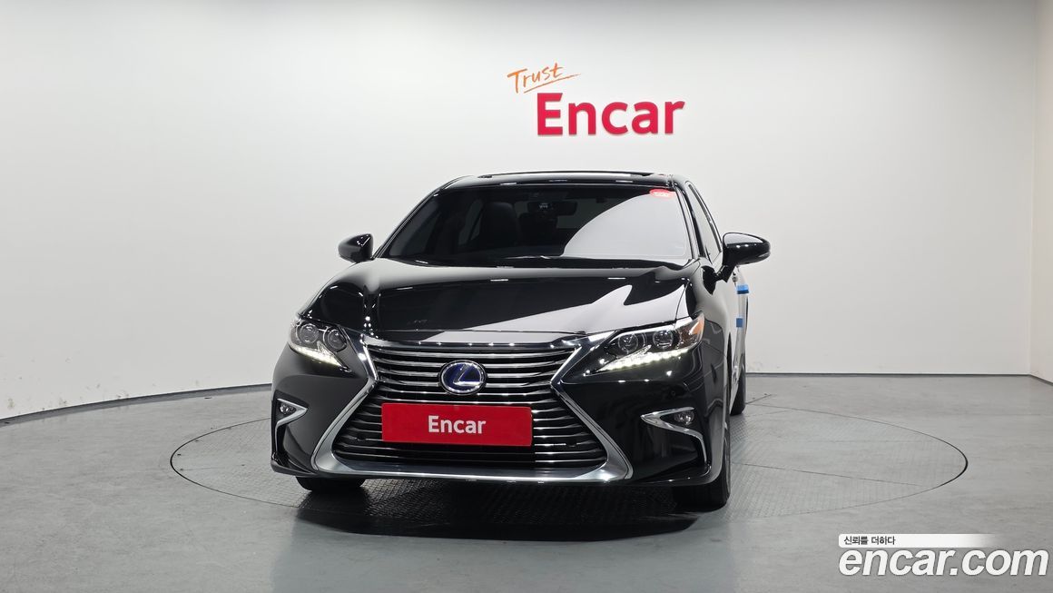 Lexus ES 2018