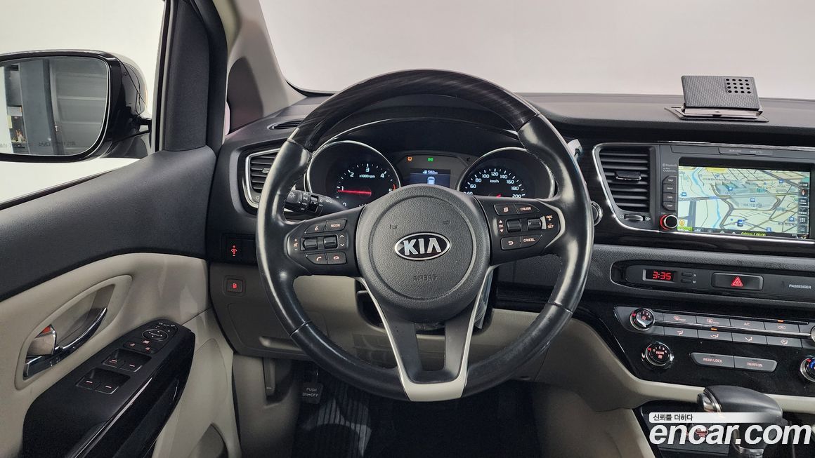 Kia Canival 2019
