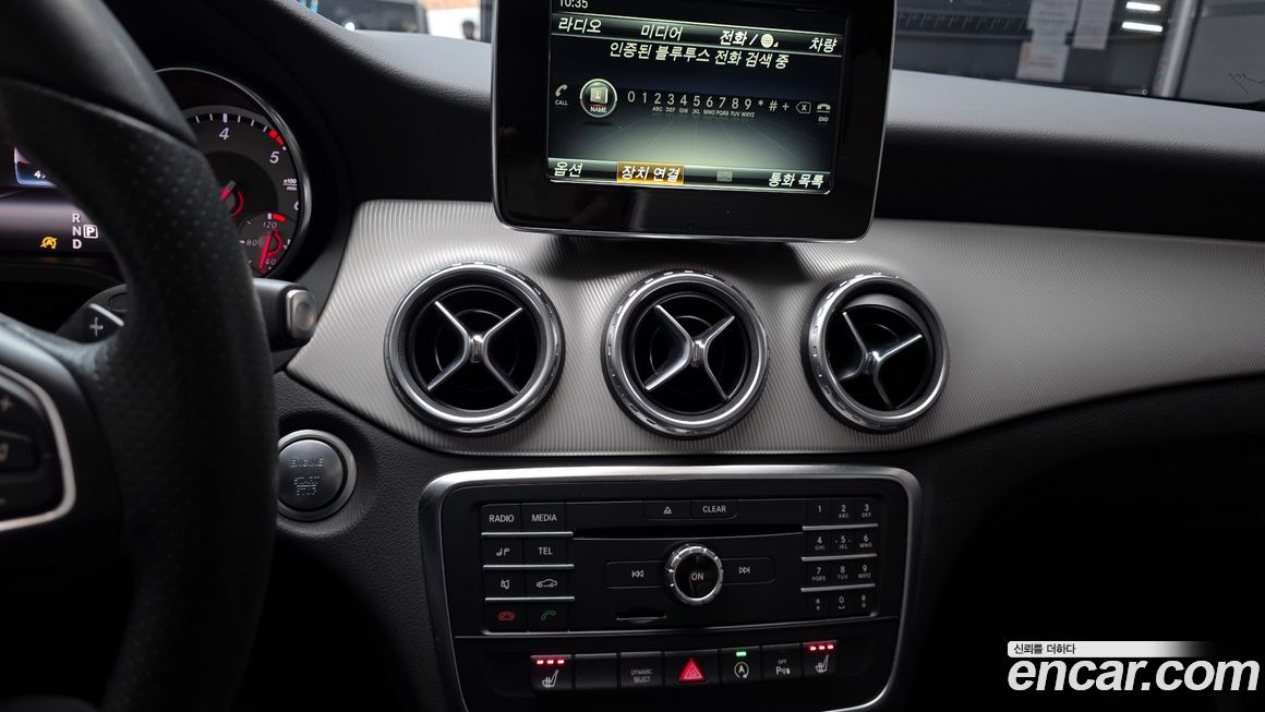 Mercedes-Benz GLA-Class 2017