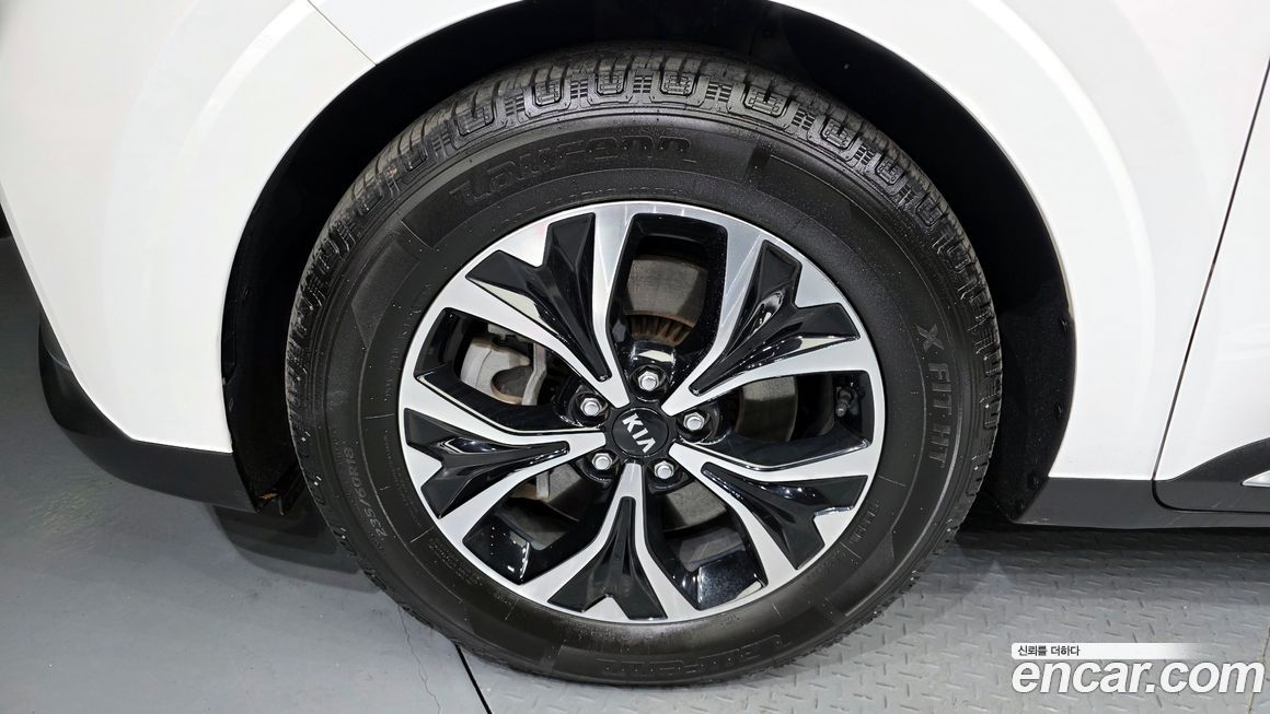 Kia Canival 2021