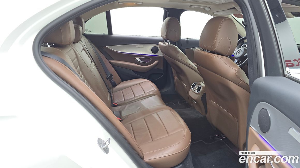 Mercedes-Benz E-Class 2018