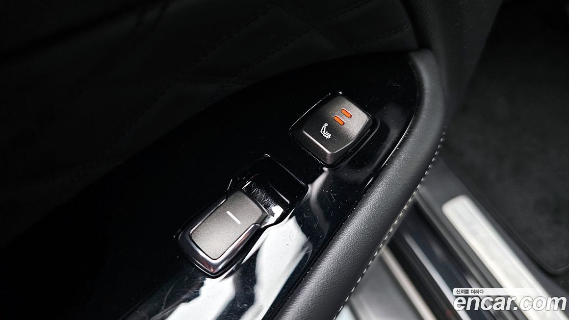 KG_Mobility_Ssangyong Rexton 2020