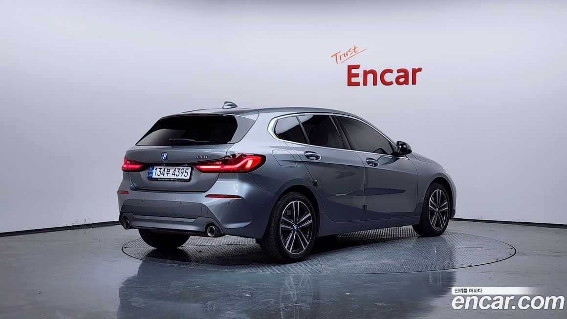 BMW 1-Series 2022