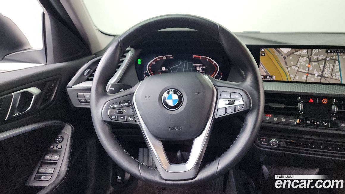 BMW 1-Series 2022