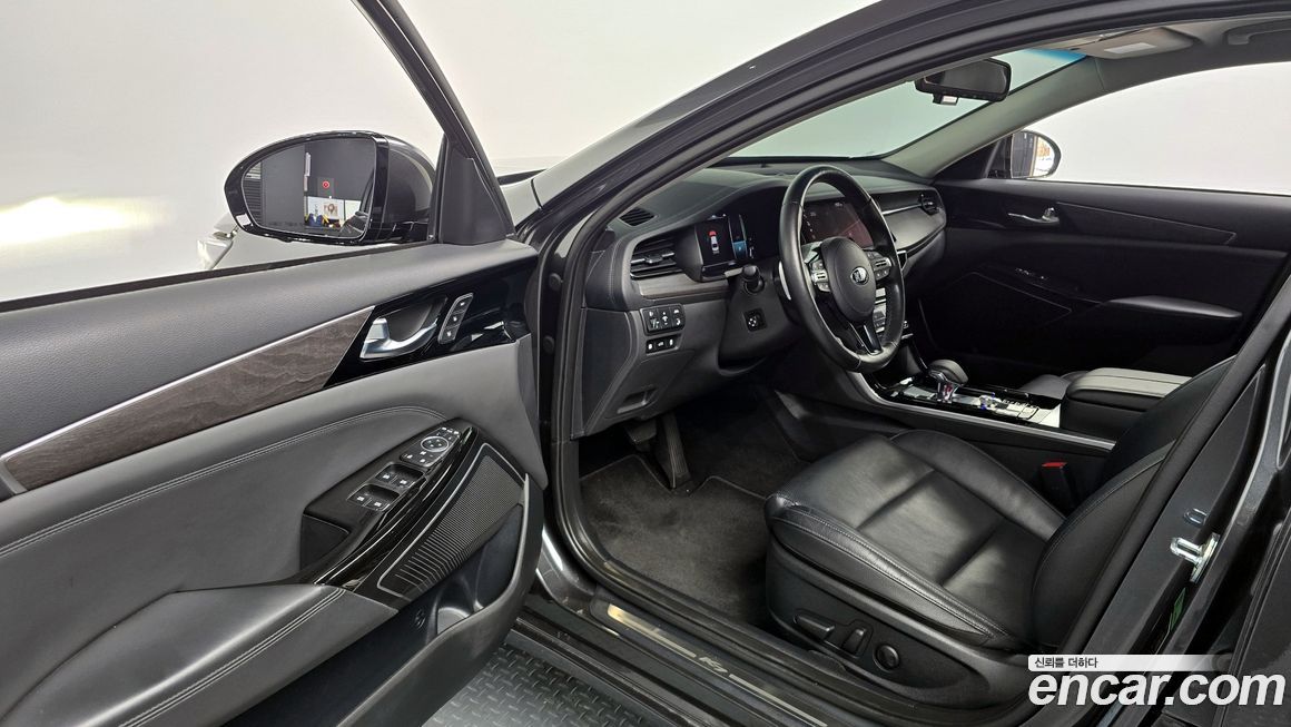 Kia K7 2021