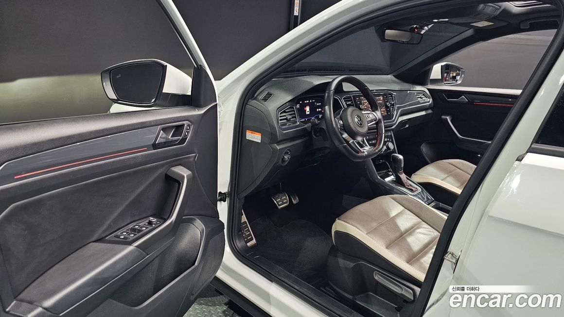 Volkswagen T-Roc 2021