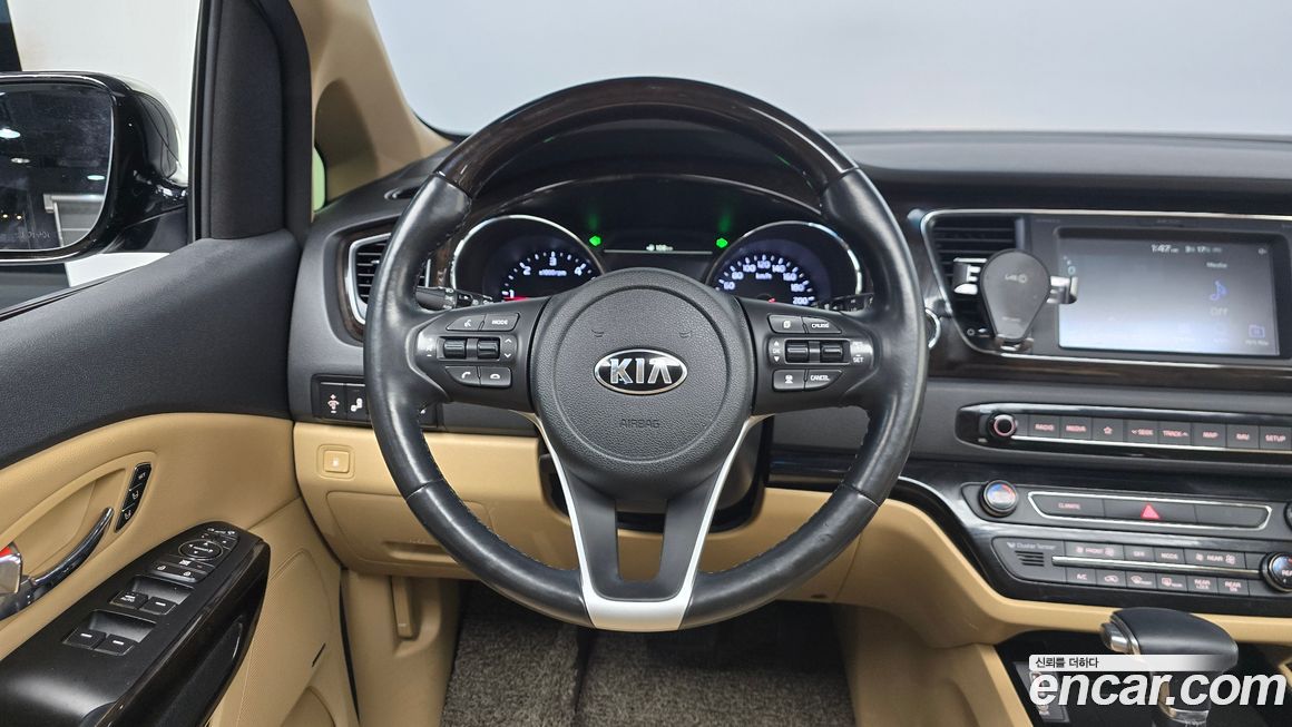 Kia Canival 2019