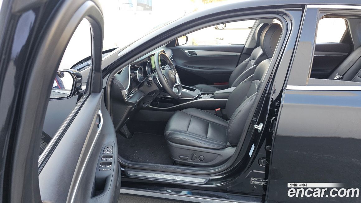 Hyundai Grandeur 2020