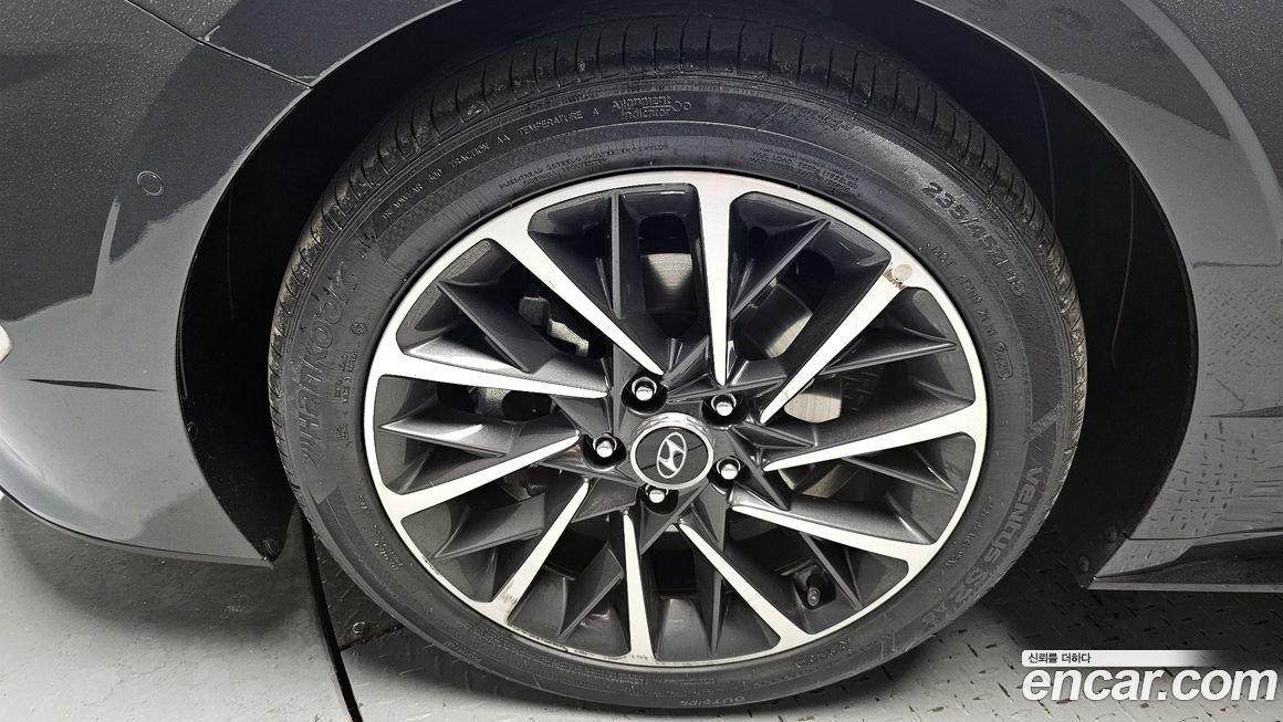 Hyundai Sonata 2020