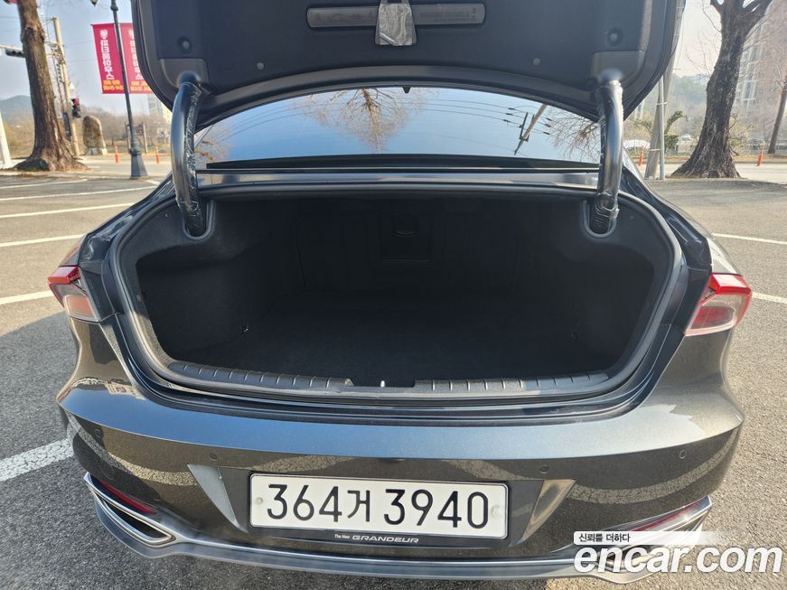 Hyundai Grandeur 2020