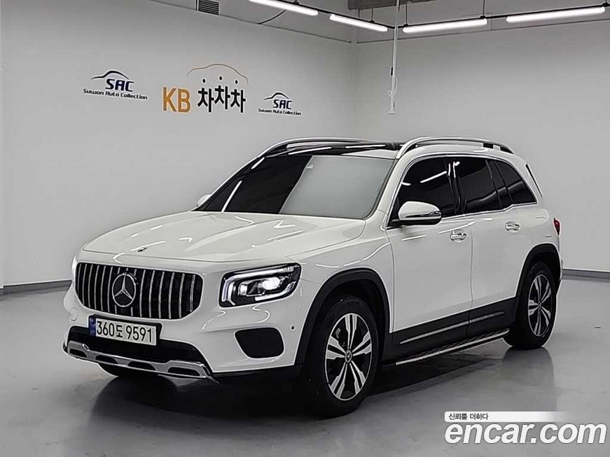 Mercedes-Benz GLB-Class 2021