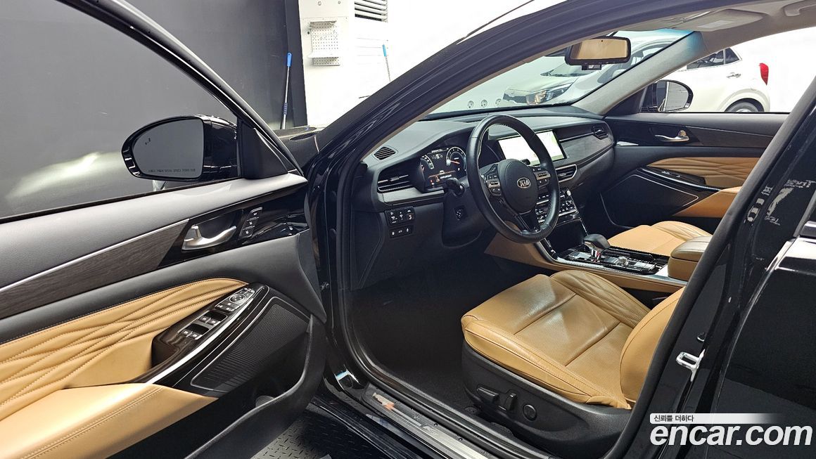 Kia K7 2021