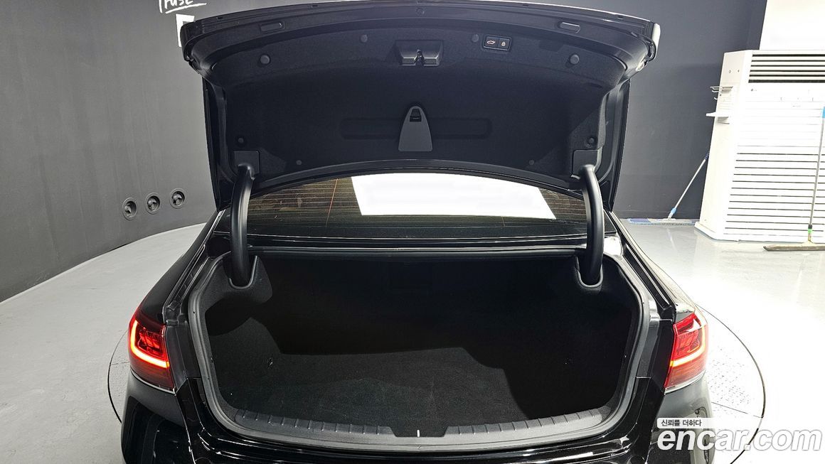 Kia K7 2021