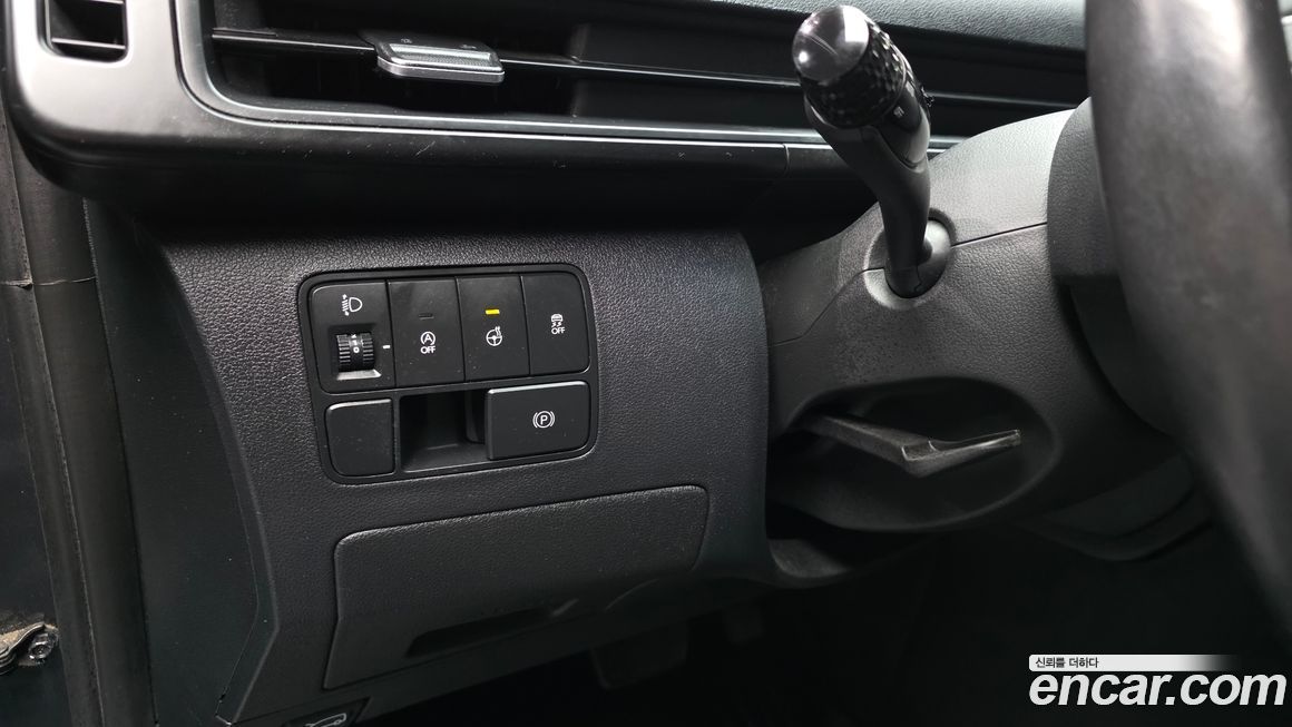 Hyundai Staria 2023
