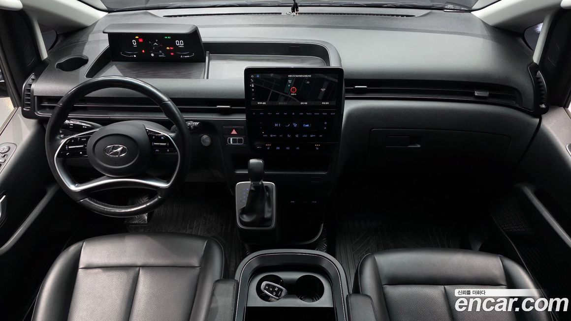 Hyundai Staria 2023