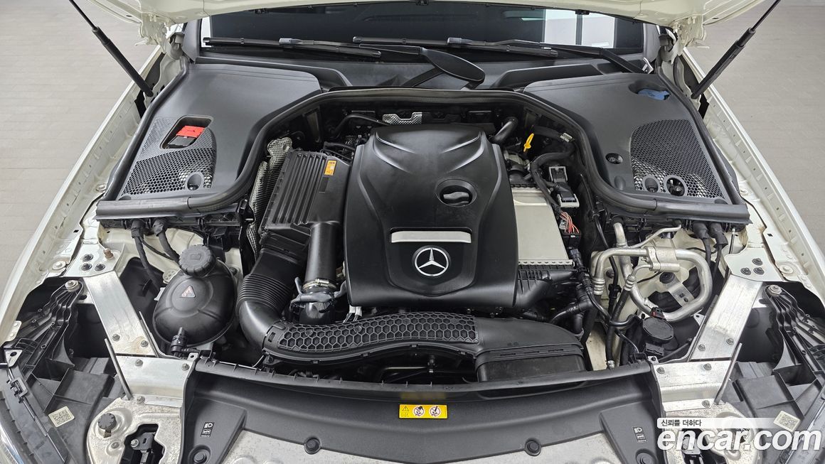 Mercedes-Benz E-Class 2017