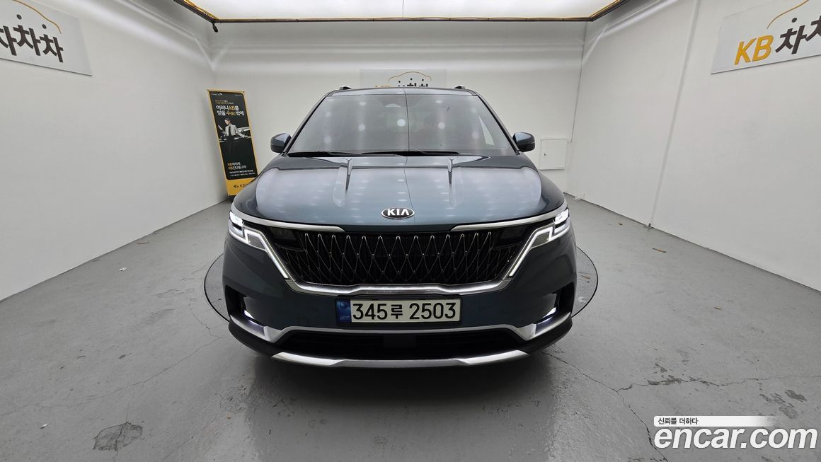 Kia Canival 2021