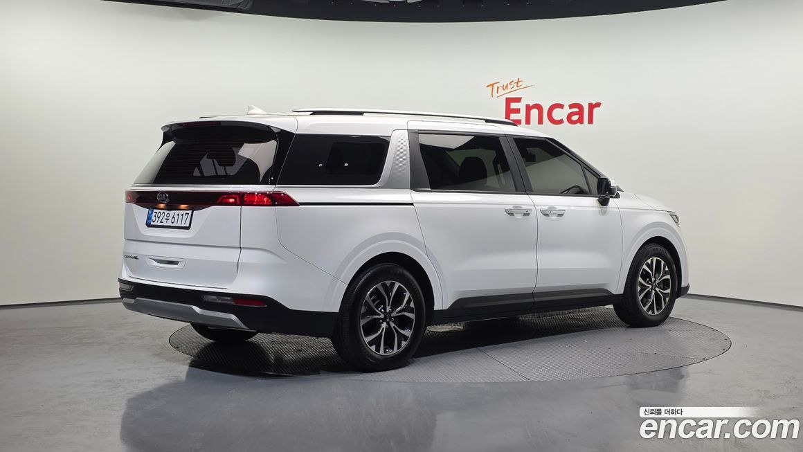 Kia Canival 2021