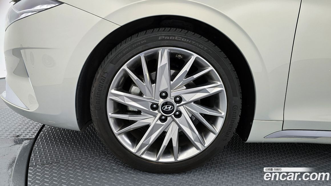 Hyundai Grandeur 2020