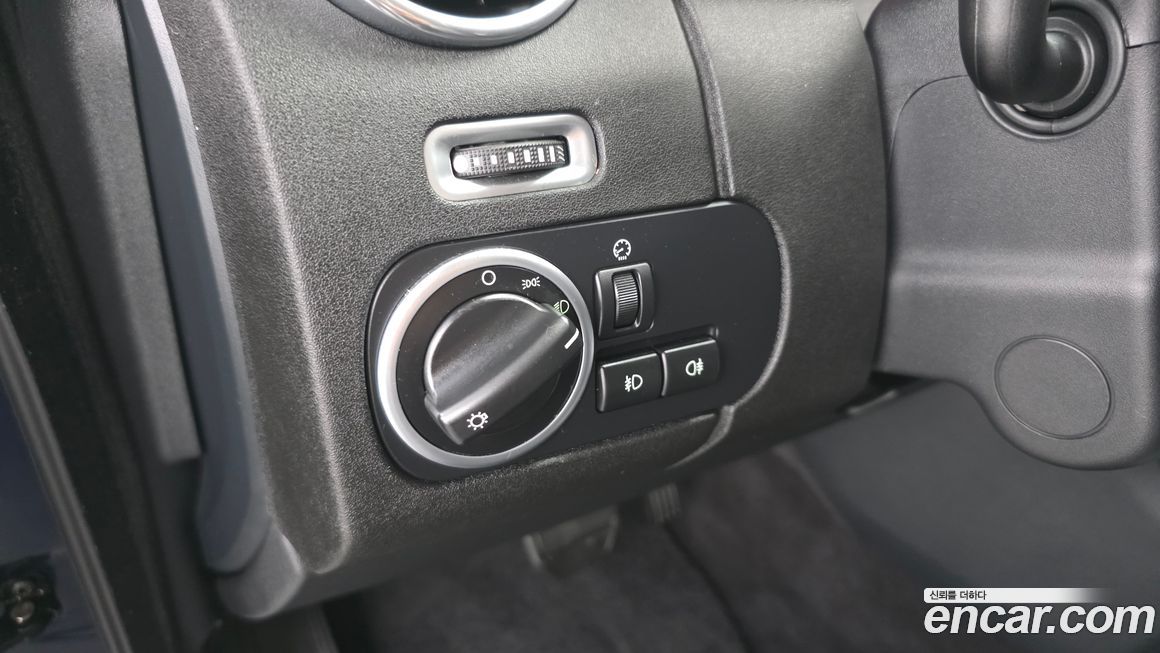 Land Rover Discovery 2016