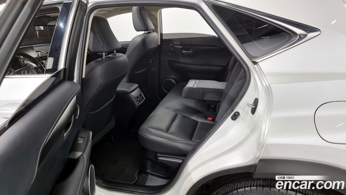 Lexus NX 2017